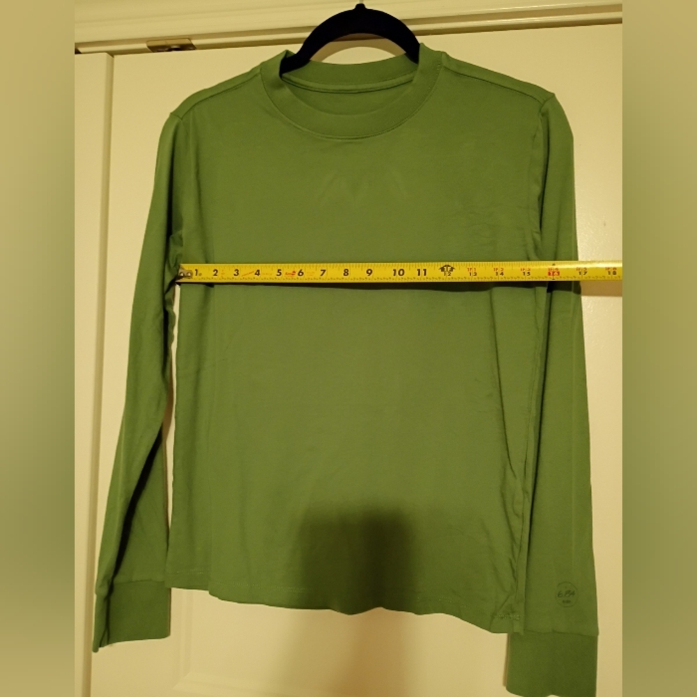 Allbirds Olive Green Crew Neck Long Sleeve Shirt Women's Size XS New